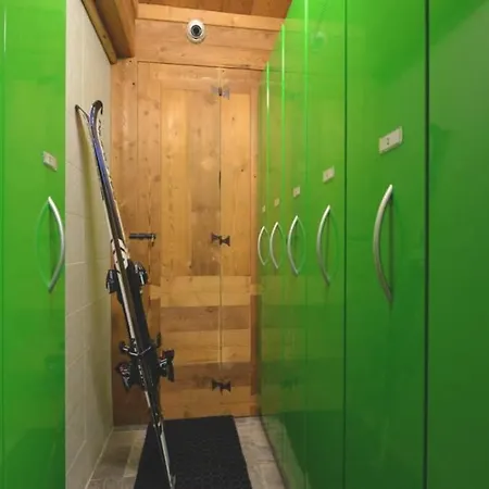 Mollino By Skilink Hotel *